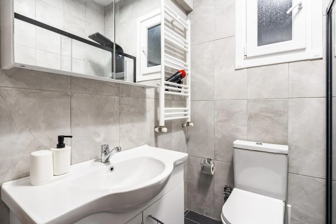 Exceptional Flat With Balcony In Sisli Apartment Istanbul