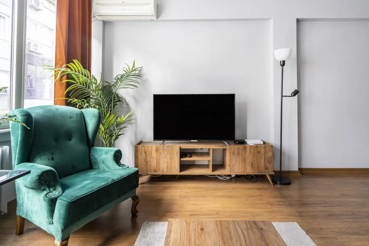 Exceptional Flat With Balcony In Sisli Apartment Istanbul