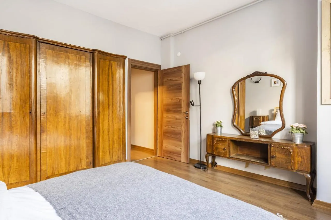 Exceptional Flat With Balcony In Sisli Apartment Istanbul